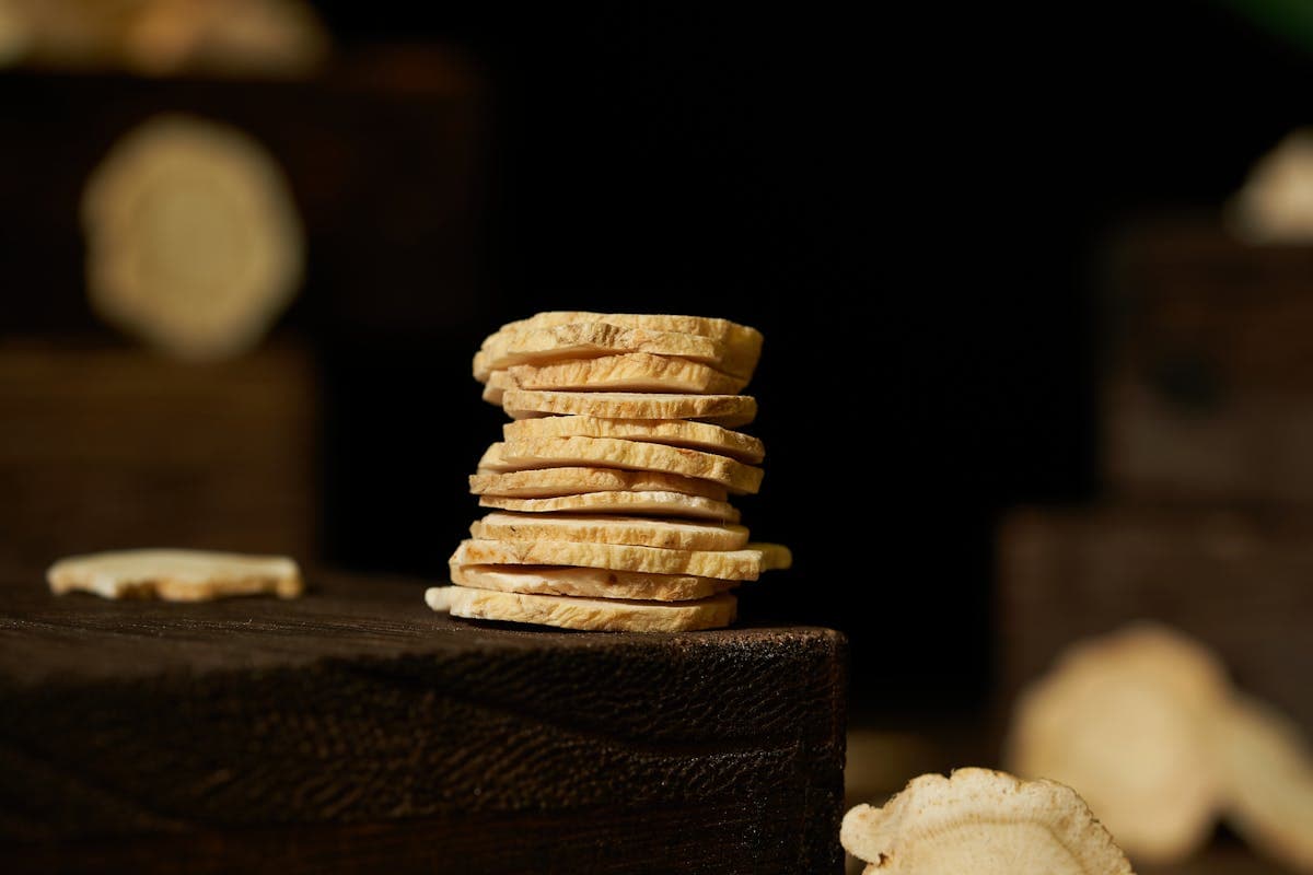 Shilajit vs Tongkat Ali: Two Testosterone Pathways, How to Stack